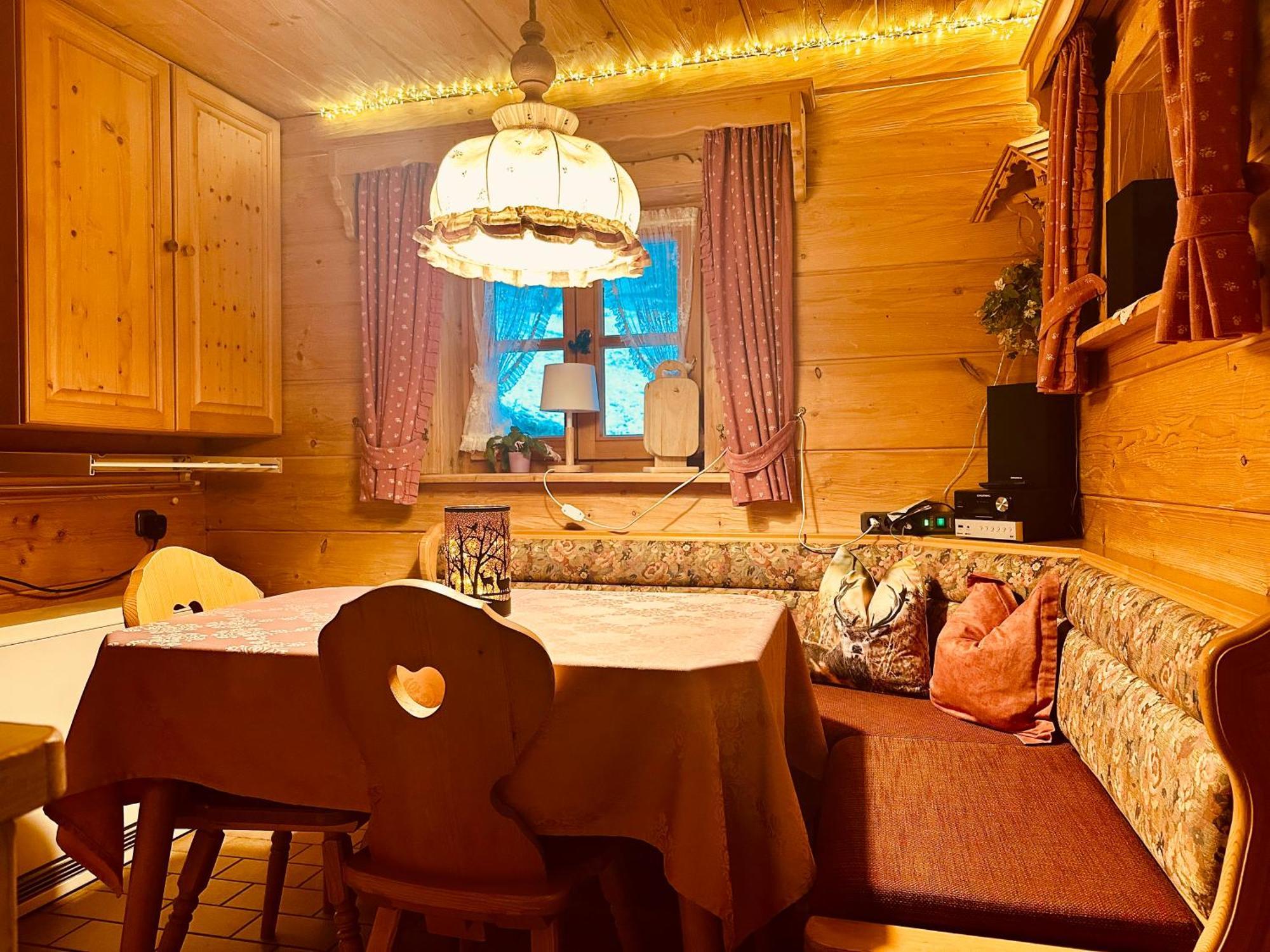 Almbruennerl Die Almhuette Auf Der Raffner Alm โรพอลดิง ภายนอก รูปภาพ