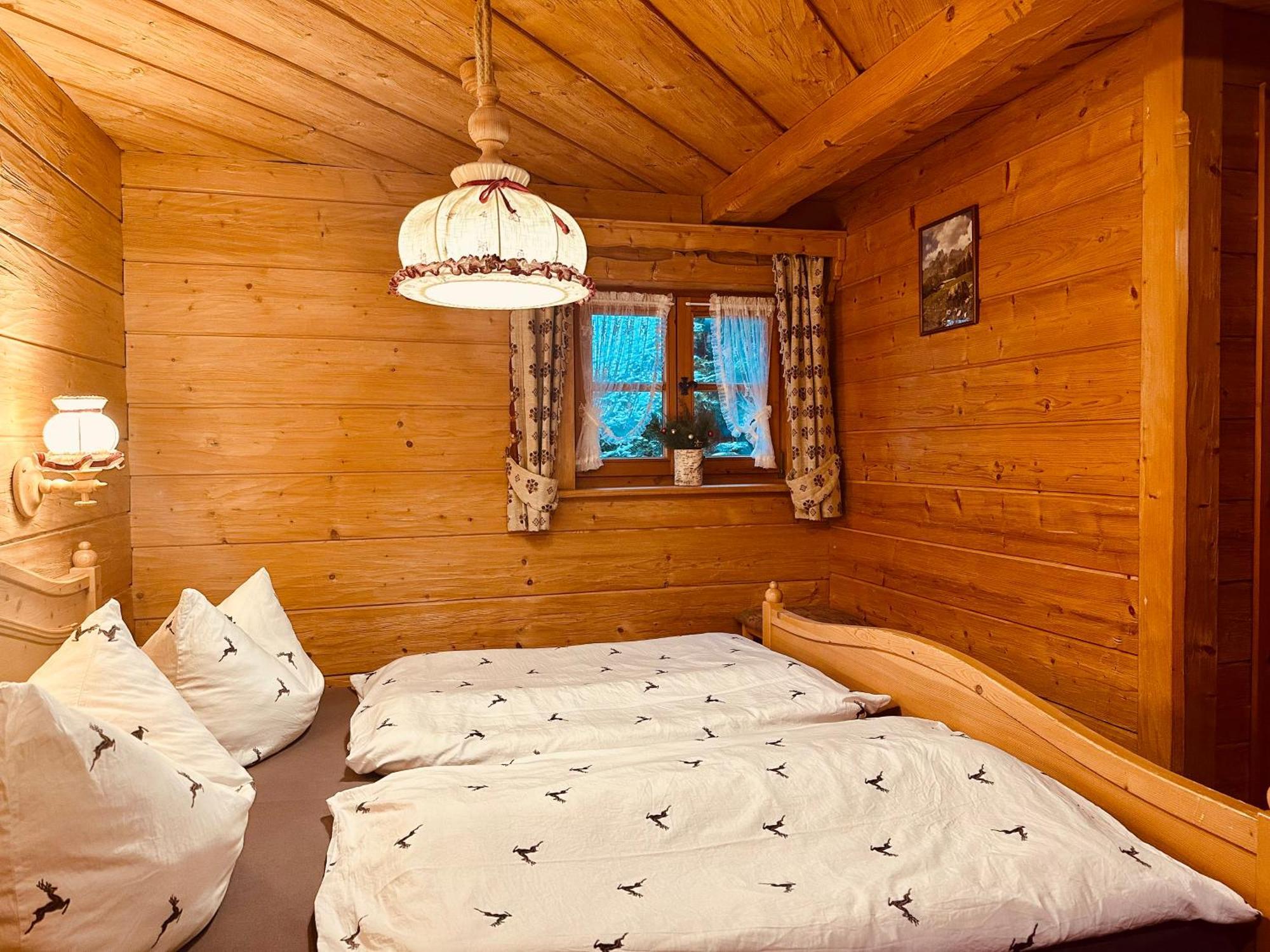 Almbruennerl Die Almhuette Auf Der Raffner Alm โรพอลดิง ภายนอก รูปภาพ